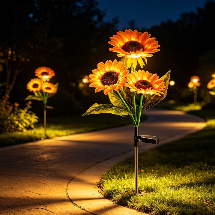 Solar Powered LED Sunflower Shaped 3 Head Light.